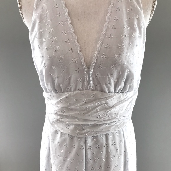 White Eyelet Summer Dress with Waist Flattering Cumberbund - Picture 3 of 4
